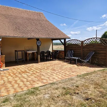 Holiday home Charmante Maison A La Campagne